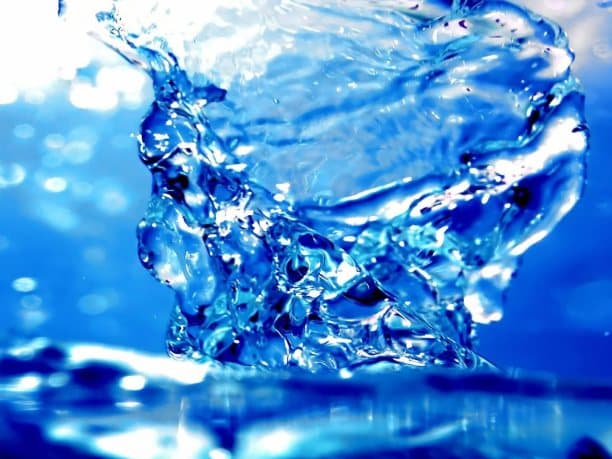 “Το πόσιμο νερό δεν θα ιδιωτικοποιηθεί στην Ε.Ε”.
