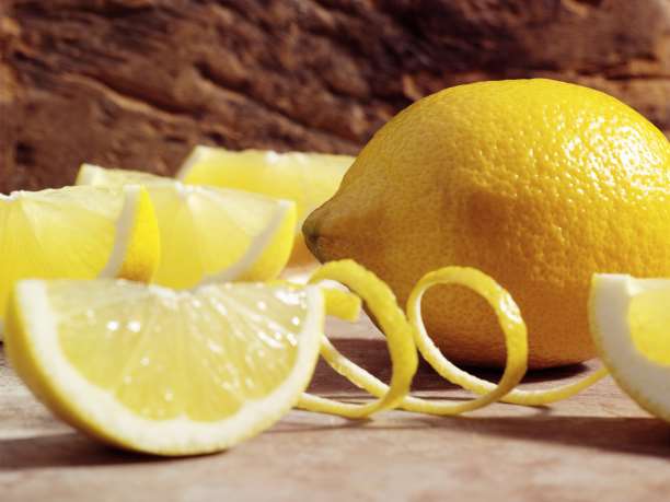 60 τρόποι χρήσης της φλούδας και του χυμού λεμονιού