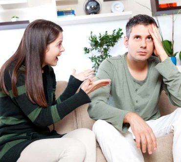 Πώς καταλαβαίνουμε ότι υπάρχει συναισθηματική κακοποίηση σε μια σχέση