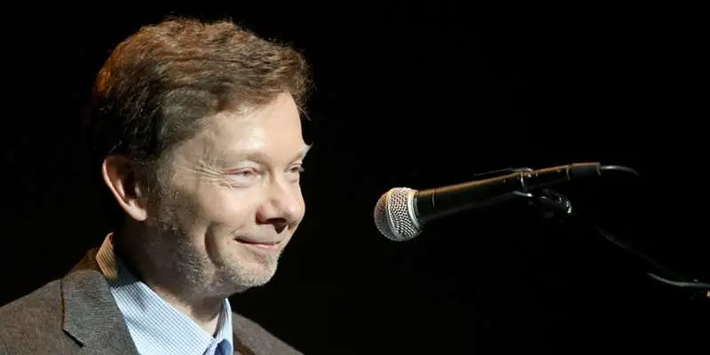 Eckhart Tolle: Τα παράπονα του «Εγώ» (Βίντεο)