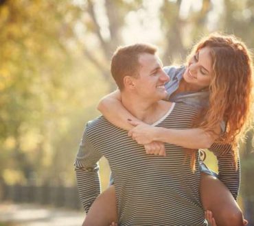 7 απαραίτητα χαρακτηριστικά για μια υγιή και σταθερή σχέση