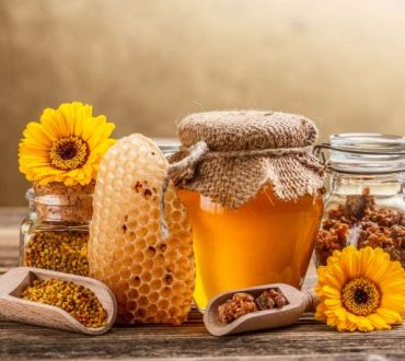 Γιατί αξίζει να τρώτε μέλι καθημερινά