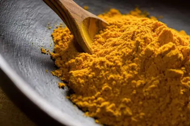 https://enallaktikidrasi.com/2016/10/polytima-aromatika-votana-karikeumata/