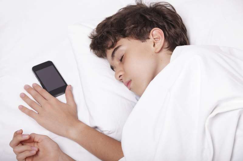 Οι συνέπειες της «οθόνης» στην ποιότητα ύπνου των παιδιών