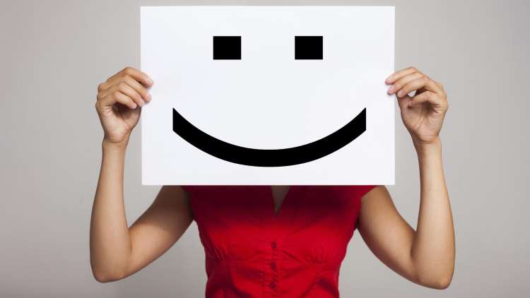 «Χαμογελαστή κατάθλιψη»: Τα πρώτα σημάδια και πώς εκδηλώνεται