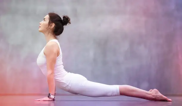 https://enallaktikidrasi.com/2017/06/staseis-yoga-katapolemisete-ponokefalous/