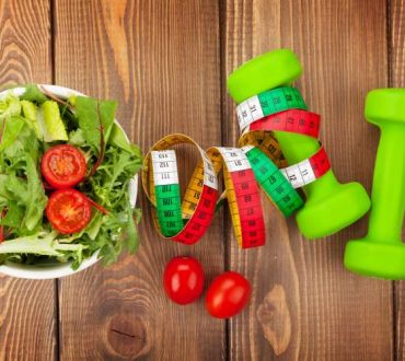 9 λόγοι για να τρώμε ωμή σαλάτα πριν από κάθε γεύμα