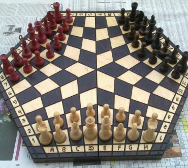 Σκάκι για τρεις παίκτες; Κι όμως υπάρχει και είναι όσο τρελό φαίνεται!