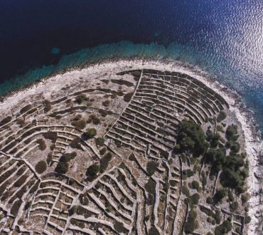 Baljenac, το νησάκι της Κροατίας που μοιάζει με δακτυλικό αποτύπωμα!