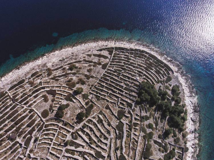 Baljenac, το νησάκι της Κροατίας που μοιάζει με δακτυλικό αποτύπωμα!