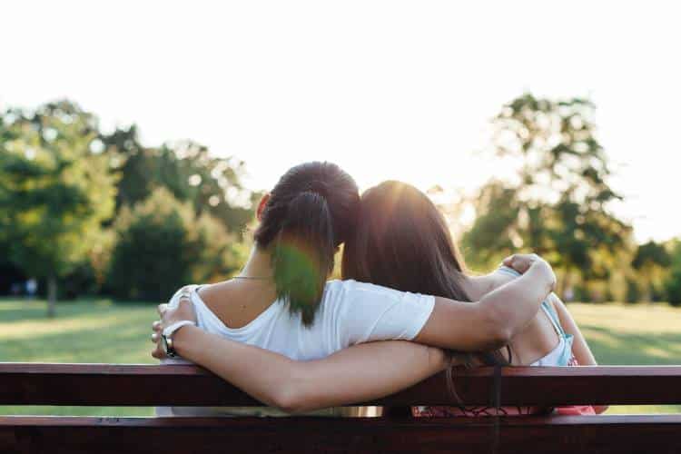 27 λόγοι για να πείτε τώρα αμέσως στην αγαπημένη σας φίλη πόσο πολύ την αγαπάτε