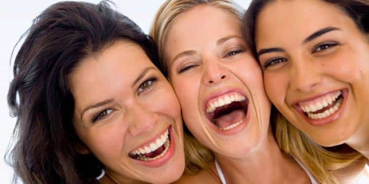 Γέλιο: Η πιο ευχάριστη θεραπεία σας