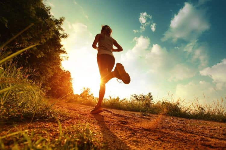Πώς να αυξήσετε την αντοχή σας στην άθληση με σύμμαχο την σωστή αναπνοή