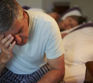 Αϋπνία και διαβήτης: Πώς να διαχειριστείτε τα επίπεδα σακχάρου μετά από μια δύσκολη νύχτα