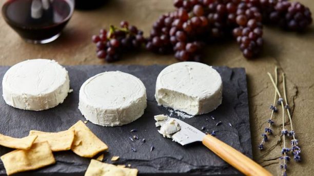 Κατσικίσιο τυρί: Ποια είναι η διατροφική του αξία και ποια τα οφέλη