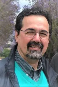 Νίκος Βαγιακάκος