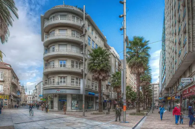 Μια πόλη χωρίς αυτοκίνητα: Πώς κυλά η ζωή στην Ισπανική πόλη που απαγόρευσε την κυκλοφορία των αυτοκινήτων