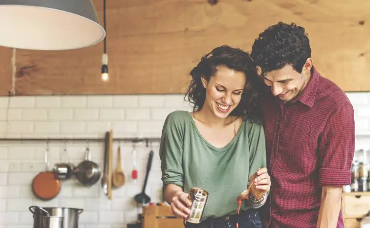 12 tips που διώχνουν την ανία και ξυπνούν την ερωτική σας ζωή