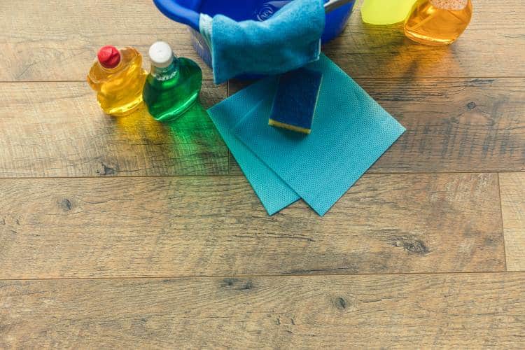 6 μη τοξικά καθαριστικά προϊόντα για το σπίτι μας