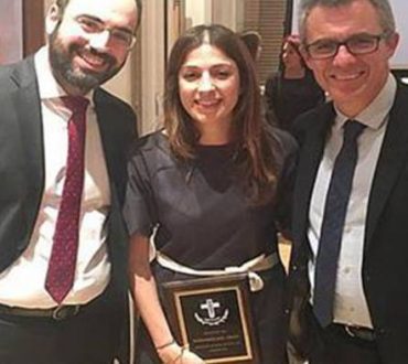 Ελληνίδα ερευνήτρια τιμήθηκε με το Βραβείο Παπανικολάου για την έρευνά της στο μεταστατικό καρκίνο του προστάτη