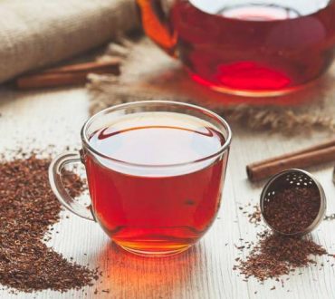 Κόκκινο τσάι rooibos: 7 εκπληκτικά οφέλη του για την υγεία μας