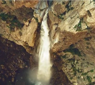 Αμπάς: Ένας από τους μεγαλύτερους σε ύψος καταρράκτες της Ευρώπης βρίσκεται στην Κρήτη (βίντεο)
