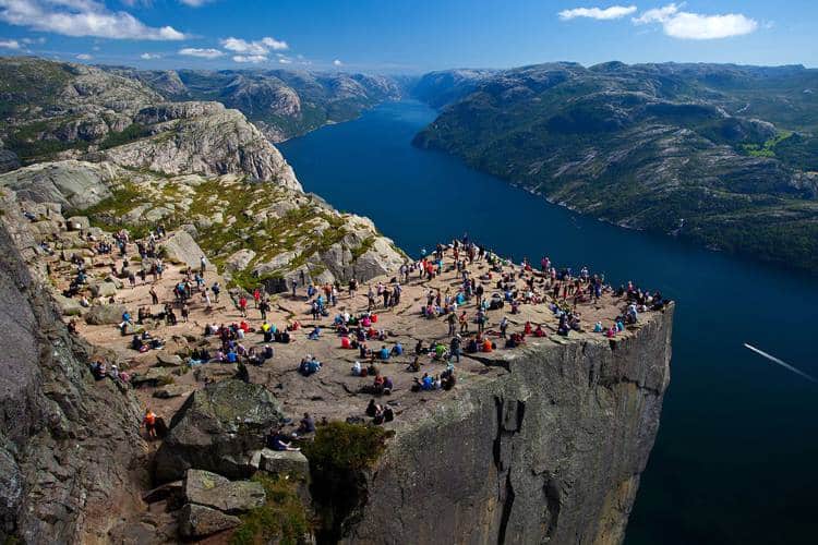 Νορβηγία: Η νεραϊδοχώρα με τα αμέτρητα παραμυθένια φιόρδ (Φωτογραφίες)