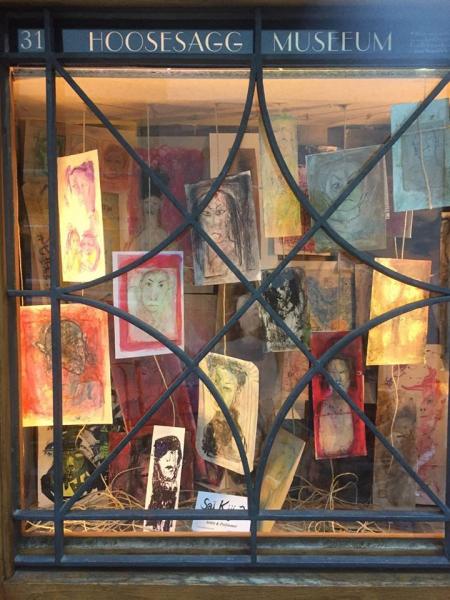 Ελβετία: Ένα ολόκληρο μουσείο που χωρά σε ένα μικρό παράθυρο σπιτιού