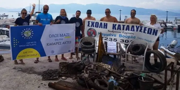 Φθιώτιδα: Δύτες ανέσυραν 250 κιλά σκουπιδιών από τη θάλασσα μέσα σε μία ώρα