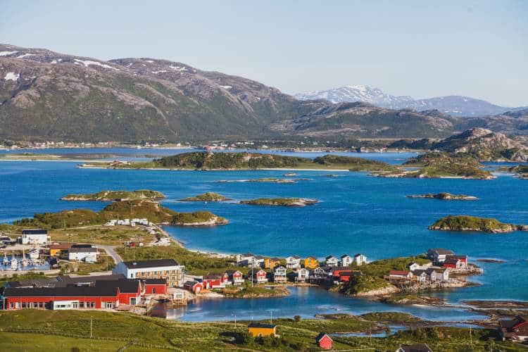 Νησί της Νορβηγίας θέλει να σβήσει την έννοια του χρόνου