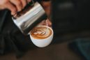 Πώς τα διαφορετικά είδη καφέ επηρεάζουν το σώμα και τον εγκέφαλό μας