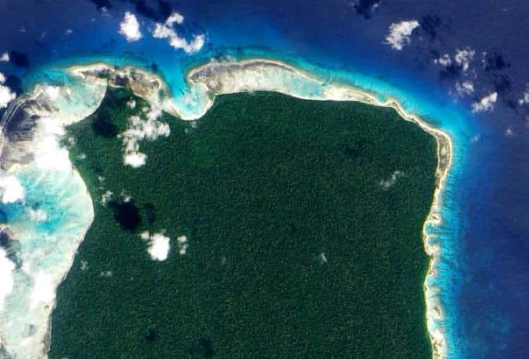 Βόρειο Σέντινελ: Το εξωτικό νησί του Ινδικού Ωκεανού με τους πιο απομονωμένους ανθρώπους του πλανήτη