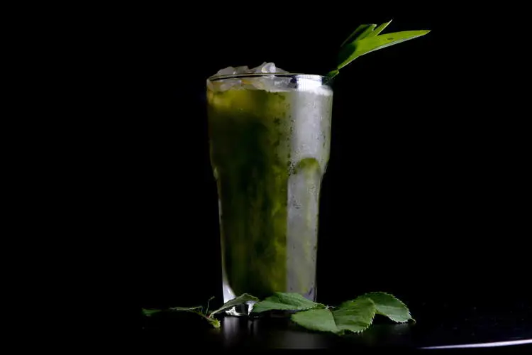 Συνταγή: 3 εύκολα smoothies για όσους έχουν υψηλή χοληστερίνη