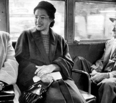 Rosa Parks: 64 χρόνια από την κίνηση-ορόσημο κατά του ρατσισμού