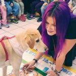 Κατερίνα Παπαποστόλου: Η Ελληνίδα εκπαιδευτικός που διδάσκει τη φιλοζωία στα σχολεία