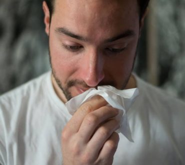 Αλλεργία, κρυολόγημα και ιγμορίτιδα: Οι διαφορές και οι τρόποι αντιμετώπισής τους