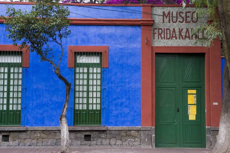 Casa Azul: Online περιήγηση στο «Γαλάζιο Σπίτι» της Φρίντα Κάλο