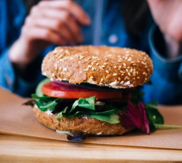 4 υποκατάστατα του κρέατος για ένα απολαυστικό χορτοφαγικό burger
