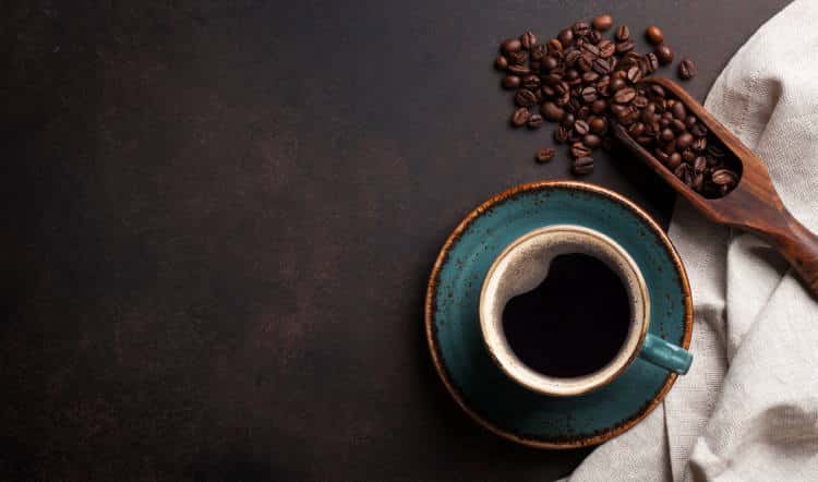 Καφεΐνη: Πώς να την καταναλώσουμε με τον πιο υγιεινό και ασφαλή τρόπο