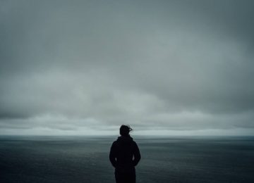 5 συχνοί μύθοι για τη μοναξιά που καταρρίπτονται