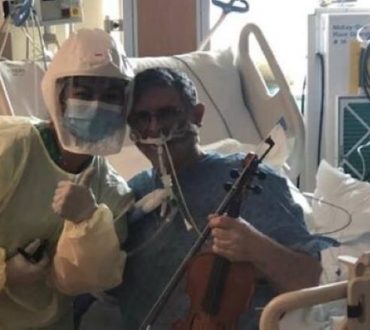 ΗΠΑ: Ασθενής σε ΜΕΘ παίζει βιολί για να ευχαριστήσει τους γιατρούς (Βίντεο)