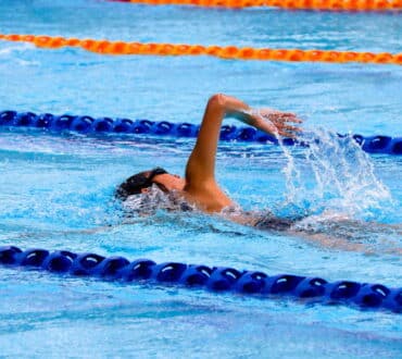 Φοιτητές δημιούργησαν σύστημα υποβοήθησης κολυμβητών με προβλήματα όρασης