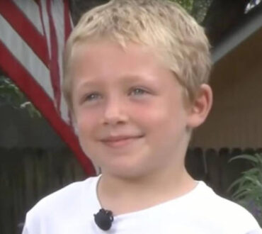 Φλόριντα: 7χρονο αγόρι κολύμπησε μία ώρα μέχρι την ακτή για να σώσει τον πατέρα και την αδερφή του