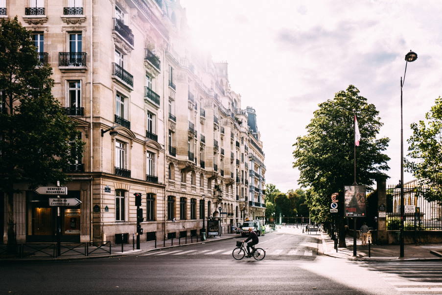 Το Παρίσι επενδύει 250 εκατομμύρια ευρώ για να γίνει 100% «ποδηλατική πόλη»