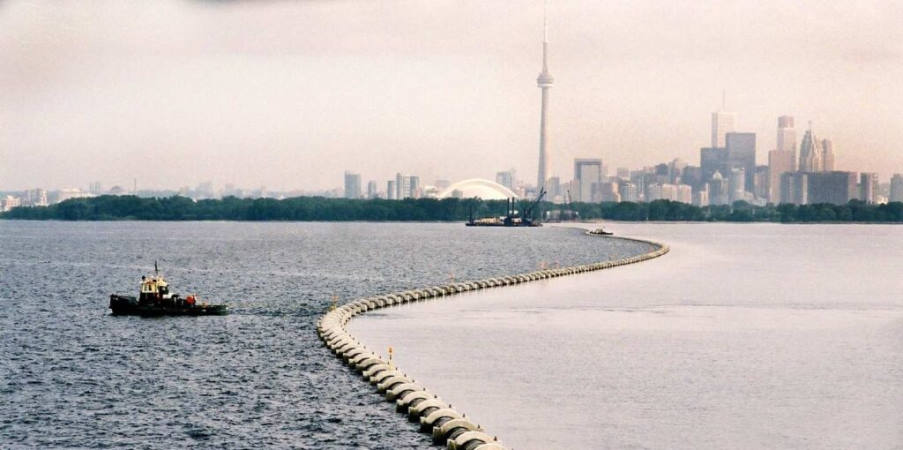 Toronto hat Klimaanlagen durch Seewasser ersetzt, um Hunderte von Gebäuden zu kühlen
