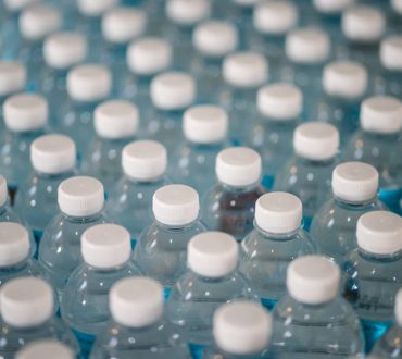 Οι χημικές ουσίες στα καθημερινά πλαστικά αντικείμενα μπορεί να οδηγήσουν σε αύξηση του σωματικού βάρους