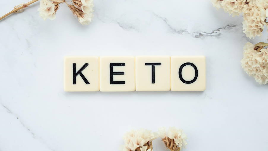 Κετογονική διατροφή: Τι είναι και πώς αλλάζει όσα ξέραμε για τα συστατικά που ωφελούν τον οργανισμό μας