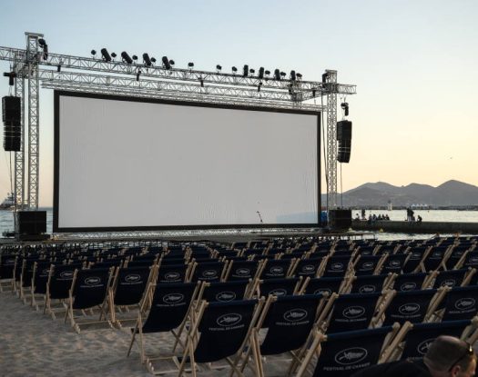 Τα θερινά σινεμά της Αθήνας που μας χαρίζουν δροσερά σινεφίλ βράδια