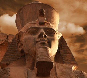 Αίγυπτος: 250 σαρκοφάγοι και αγάλματα από το 500 πχ ανακαλύφθηκαν στην νεκρόπολη Σακάρα !