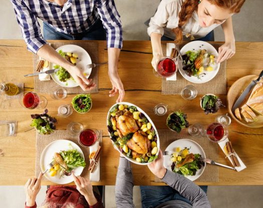Όταν τα αγνά υλικά, τα Κυριακάτικα τραπέζια και η «γεύση της μαμάς» χωρούν σε μία συσκευασία!